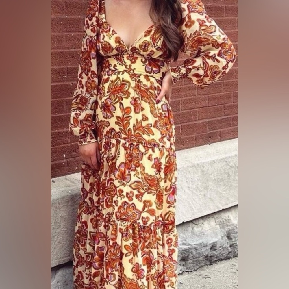 Jessica Simpson Dress Boho Rust Gold Tie Back Long Sleeve Maxi V-Neck Size Small